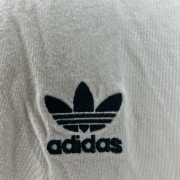 ADIDAS T-SHIRT - ADICOLOR CLASSICS 3-STRIPES TEE - Picture 4 of 5